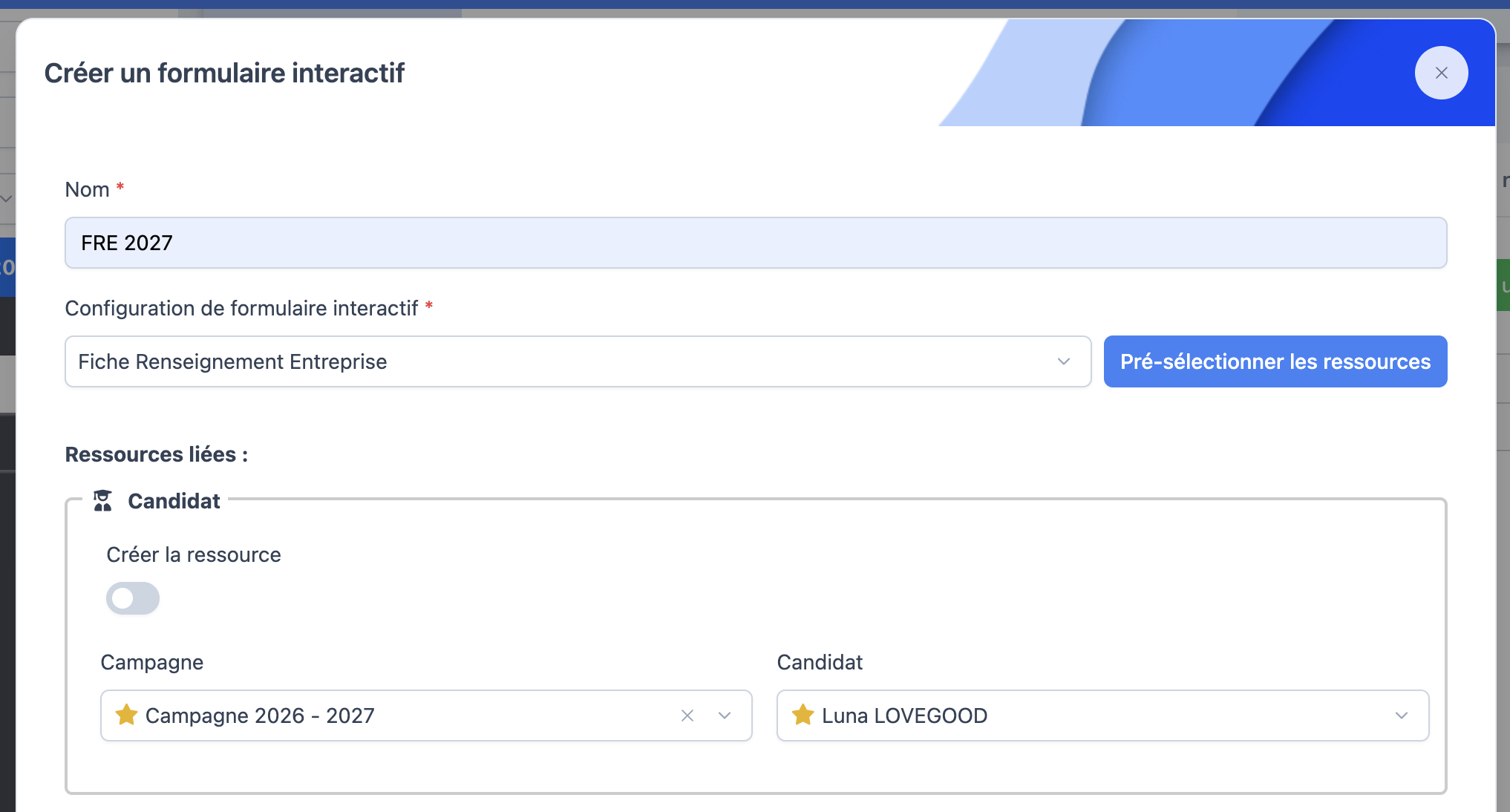 Fenêtre de création d'un formulaire interactif avec ressources liées suggérées