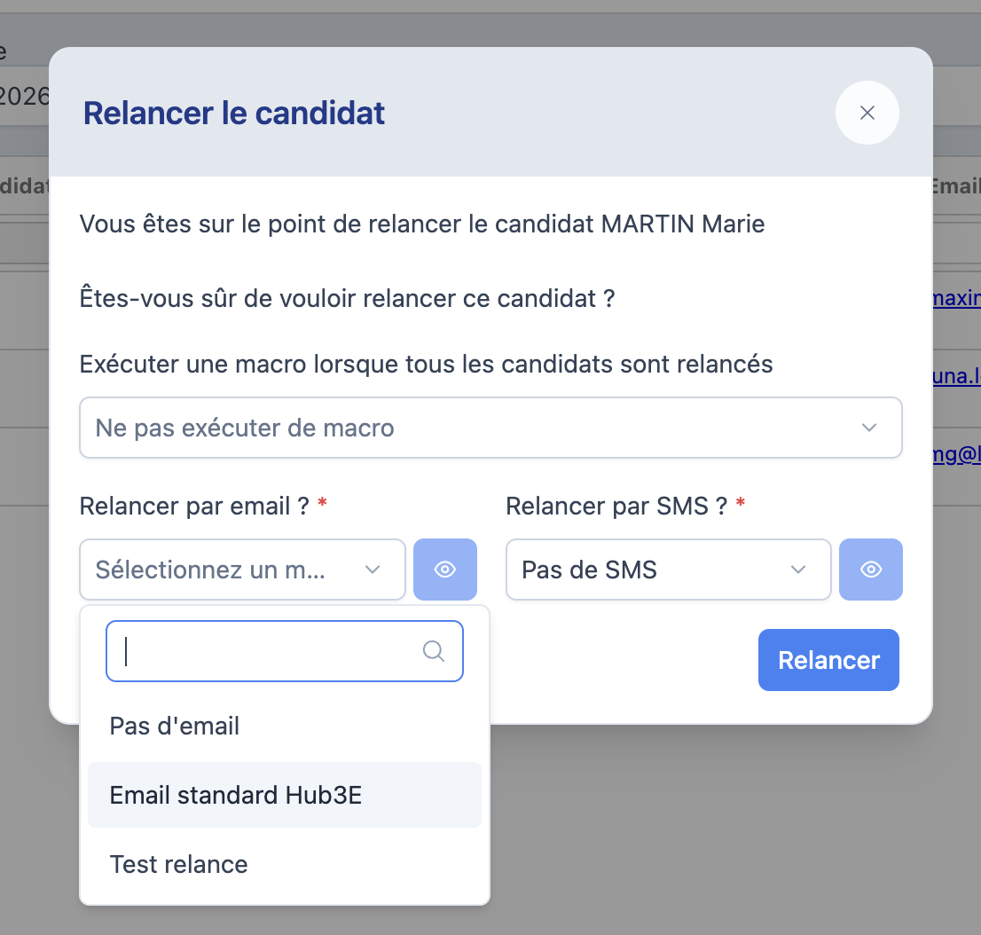 Fenêtre Relancer le candidat avec les choix de macro, d'e-mail et de SMS